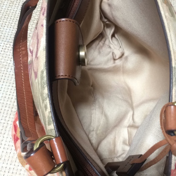 Beautiful FOSSIL natural leather, material purse - Picture 2 of 7